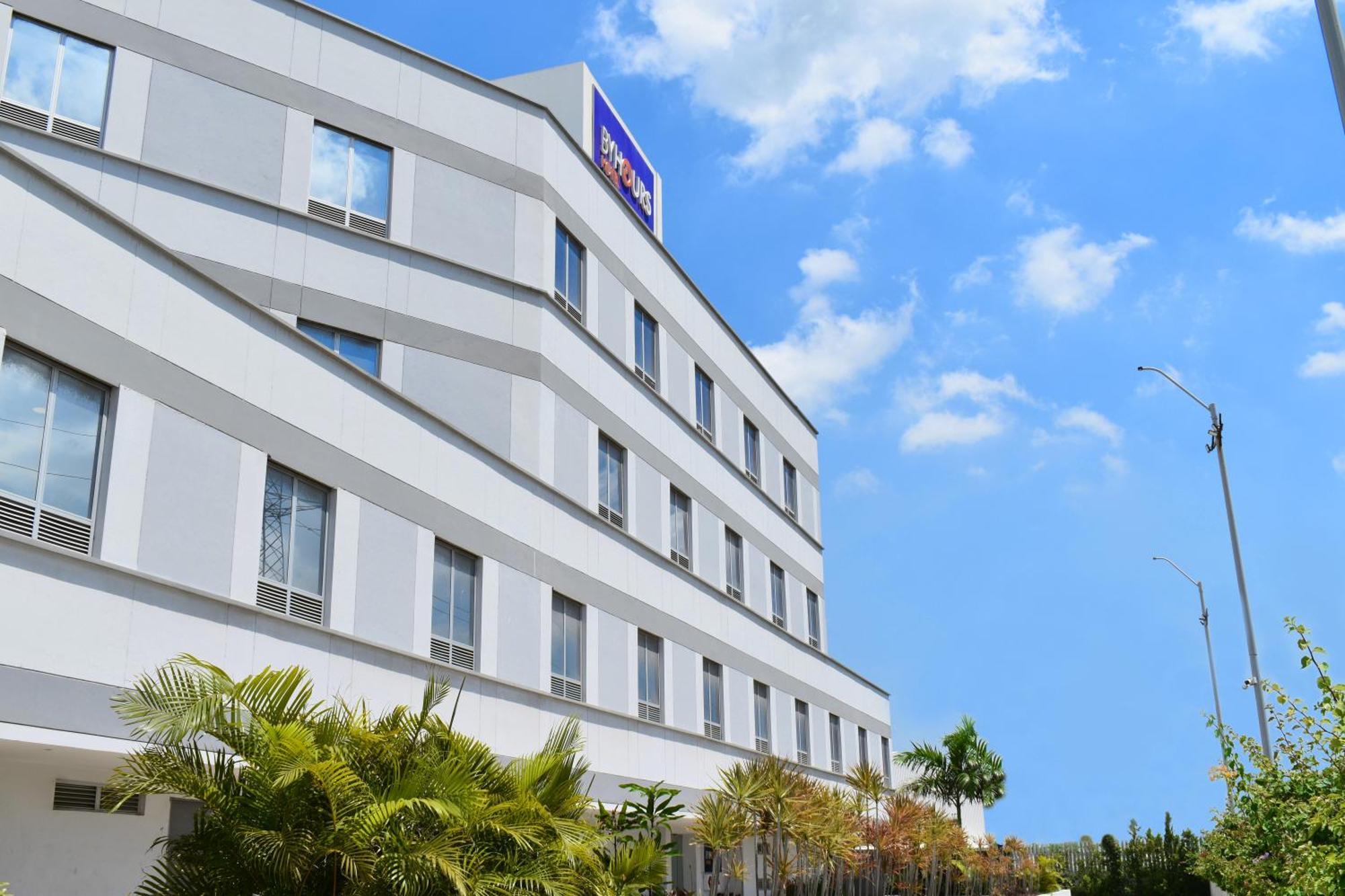 Hotel Byhours Circunvalar - Adults Only Barranquilla  Exterior photo